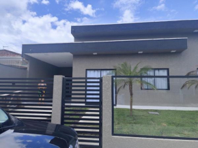 Casa Nova com Piscina e Churrasqueira